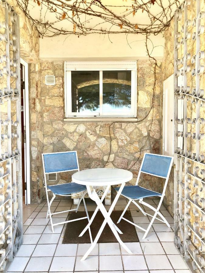 Appartement Devant La Plage Roses Exteriér fotografie